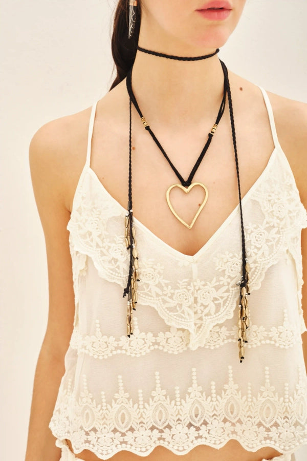 musculosa lace romantic